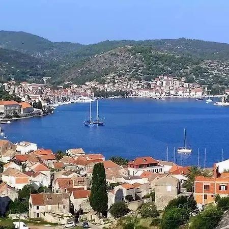 Violet Seaview Apartament *