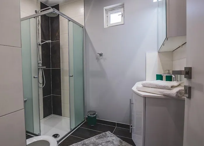 Apartman Violet Seaview *