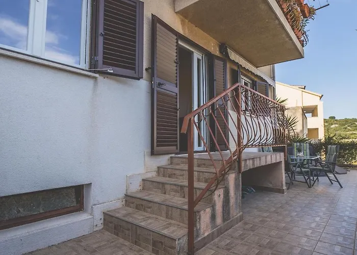 Violet Seaview Apartman